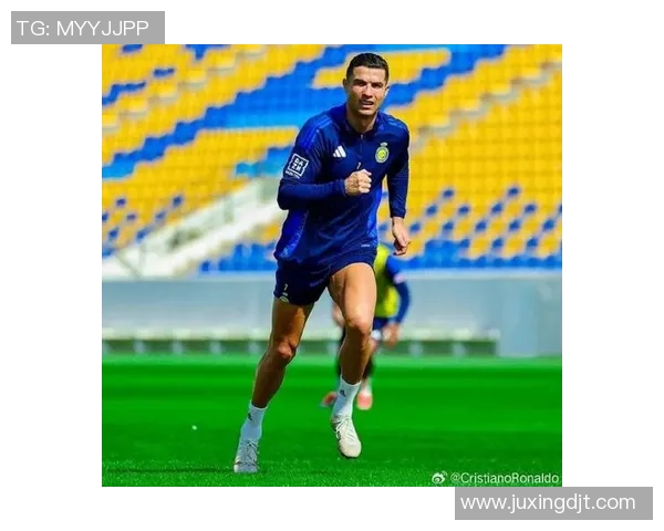 男生足球明星露j引发热议网友热评其勇气与风格